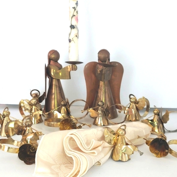 Vintage mid-century bonze and copper Angel candle holders and napkin rings. - Picture 2 of 16